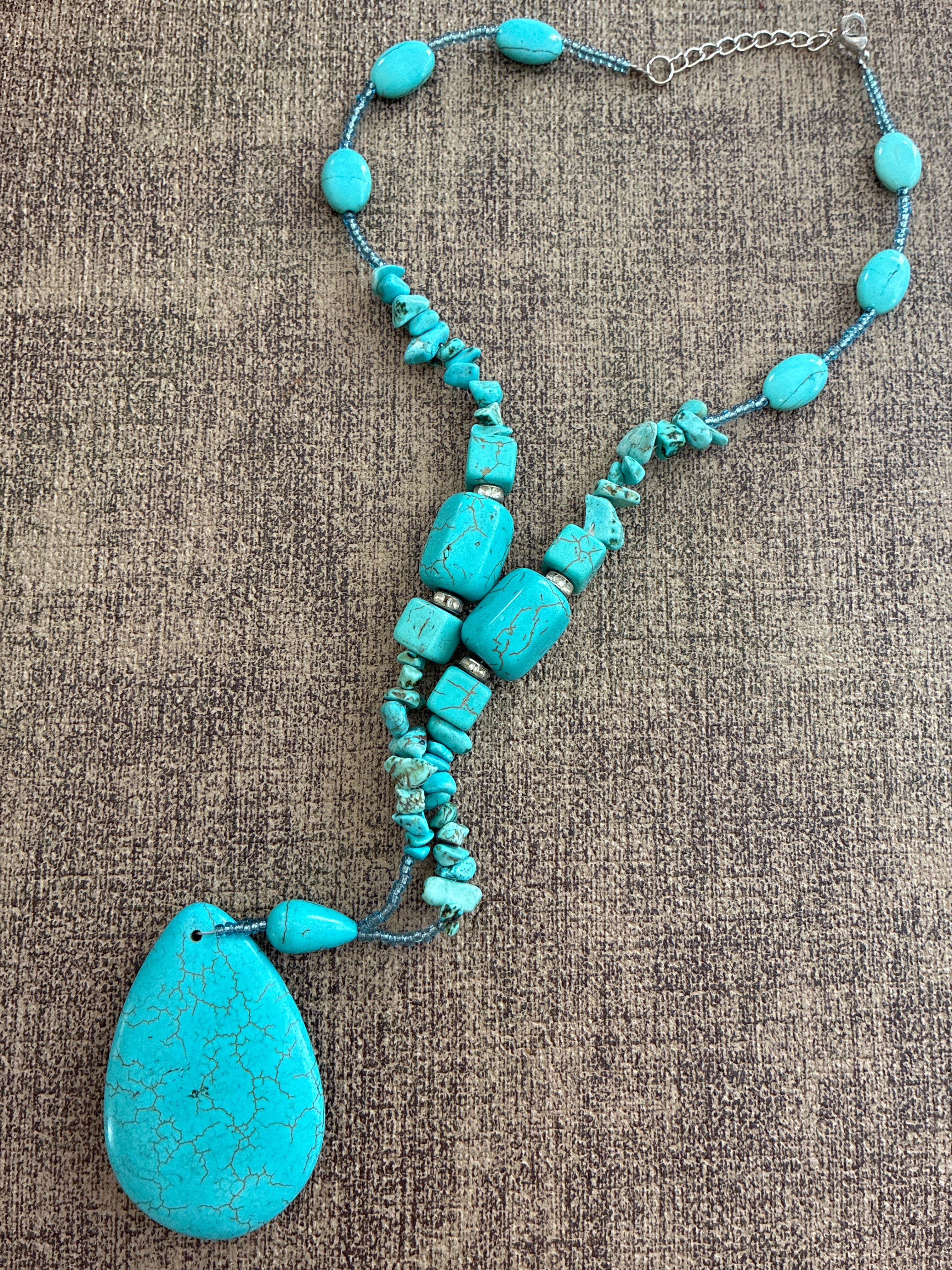 Turquoise color necklace